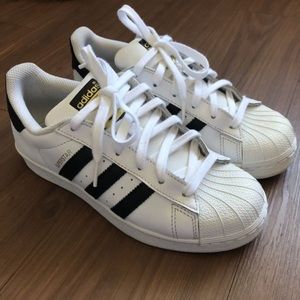 Adidas Superstars size 5.5